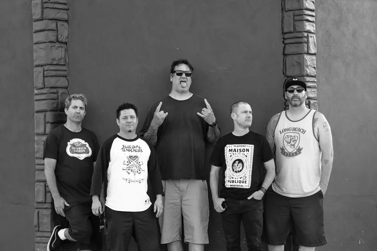 Lagwagon visits NL this May: Den Haag and Drachten